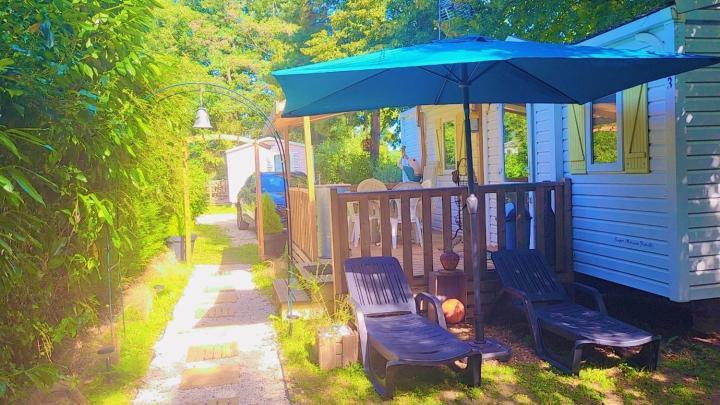 Camping Marvilla Parks -Parc Des Roches 91530 Saint-Chéron エクステリア 写真